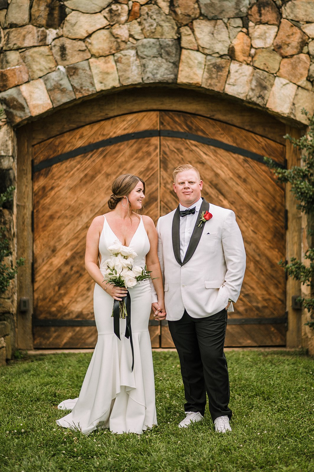 Vineyard wedding venues, Wedding Vineyards, Northern Virginia Wedding Photographer, Wedding Venues in Northern Virginia