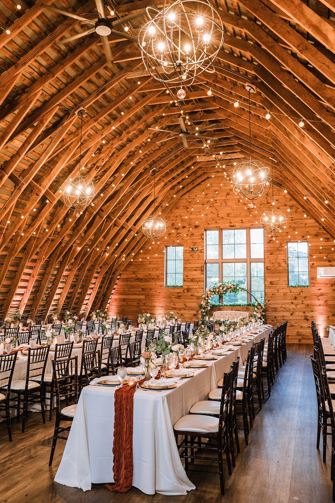 Barn wedding venues, Wedding Barns, Northern Virginia Wedding Photographer, Wedding Venues in Northern Virginia